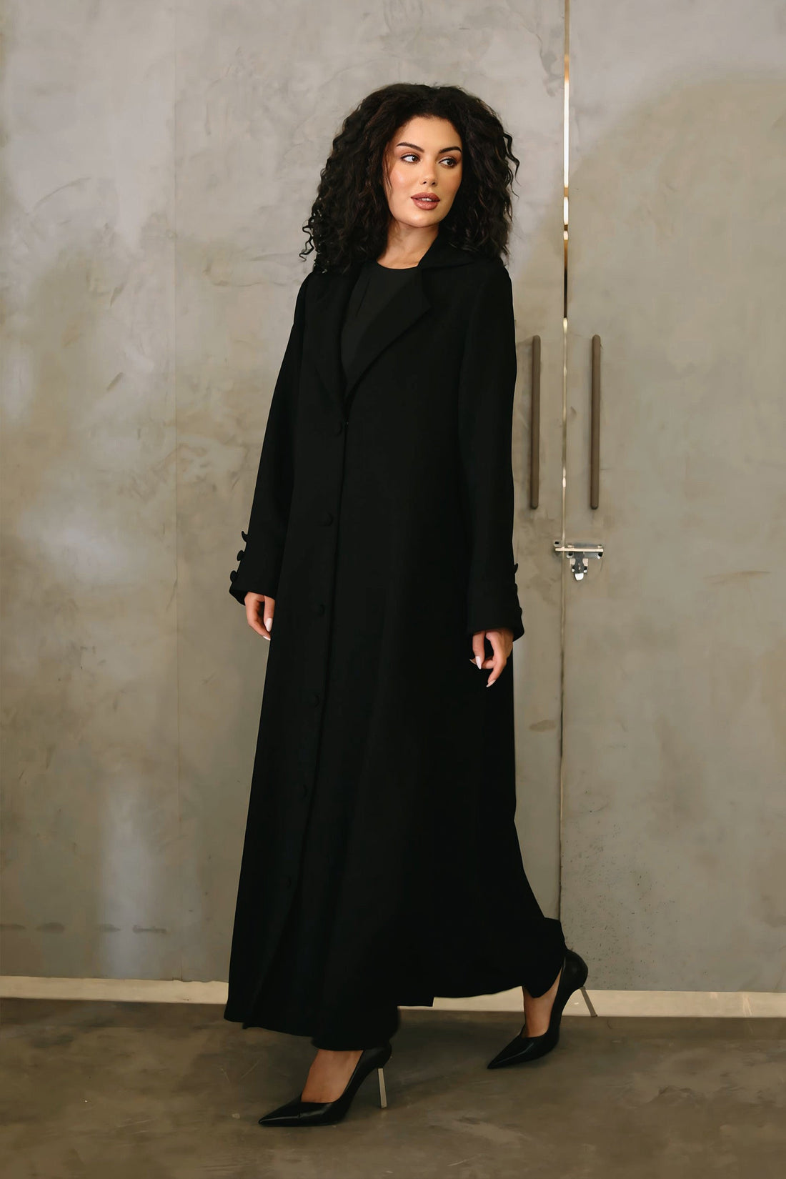 Blazer Crepe Close Abaya