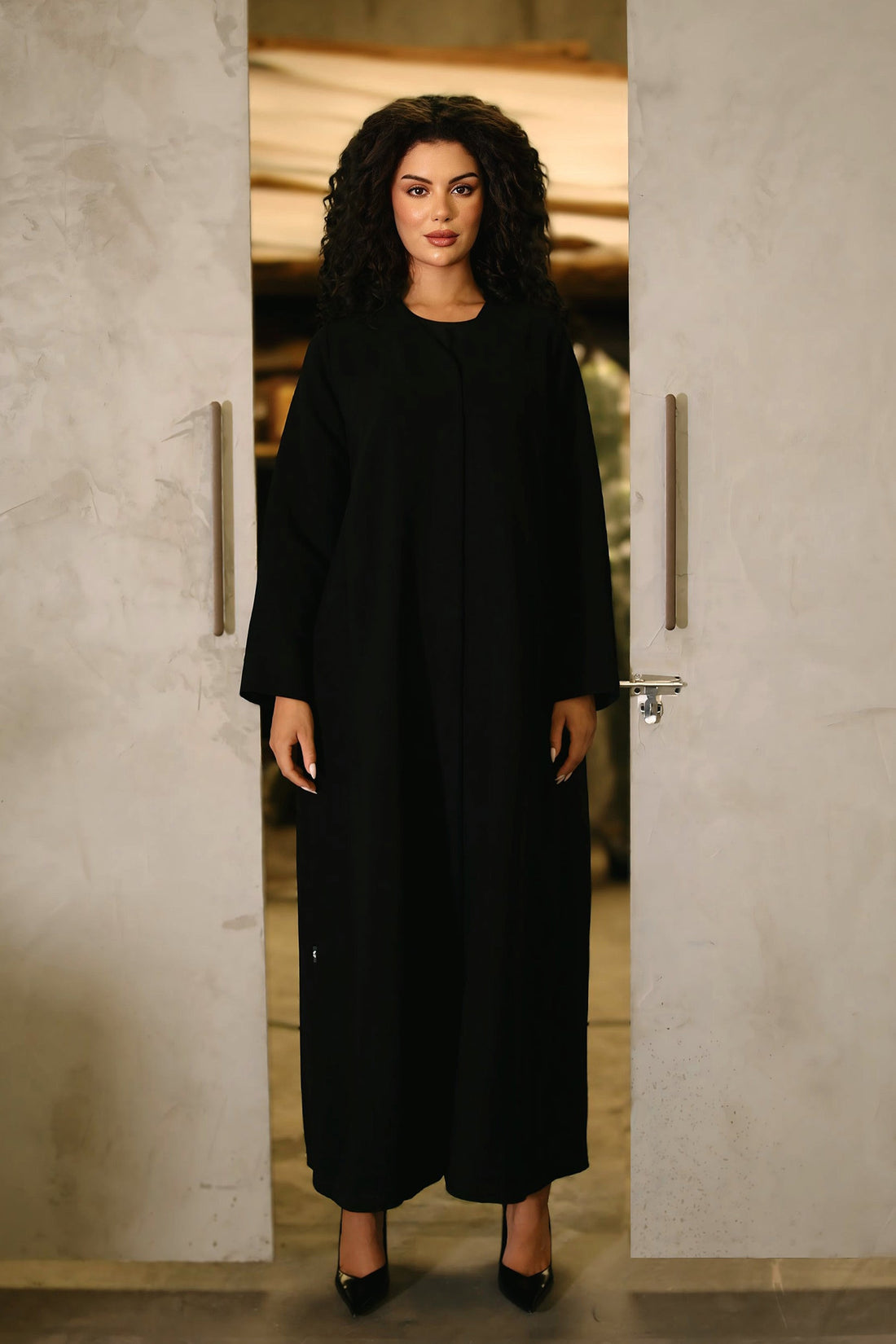 Plain Crepe Close Abaya