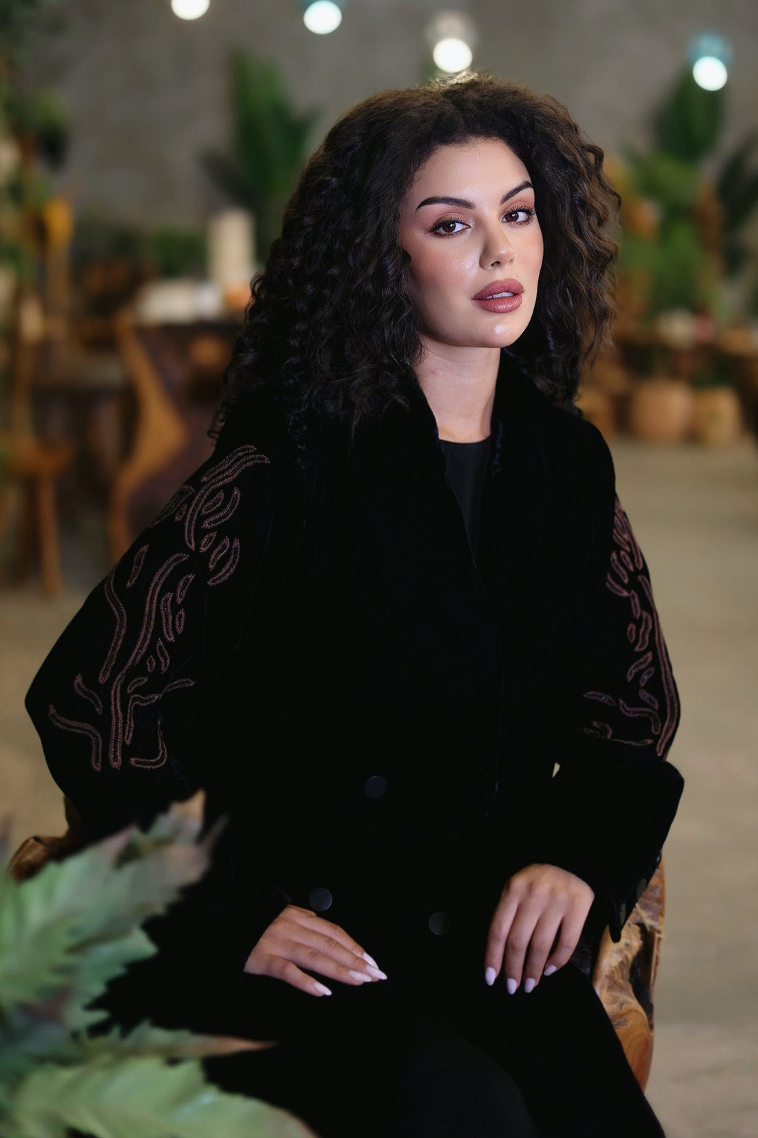 Hand Embroidery  velvet Close Abaya