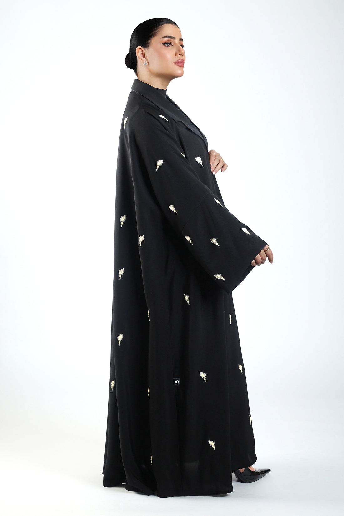 Emirati Soalon Abaya with Handwork