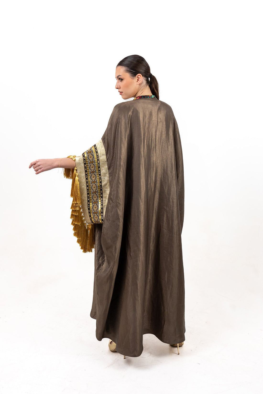 Crepe Bisht Open Abaya