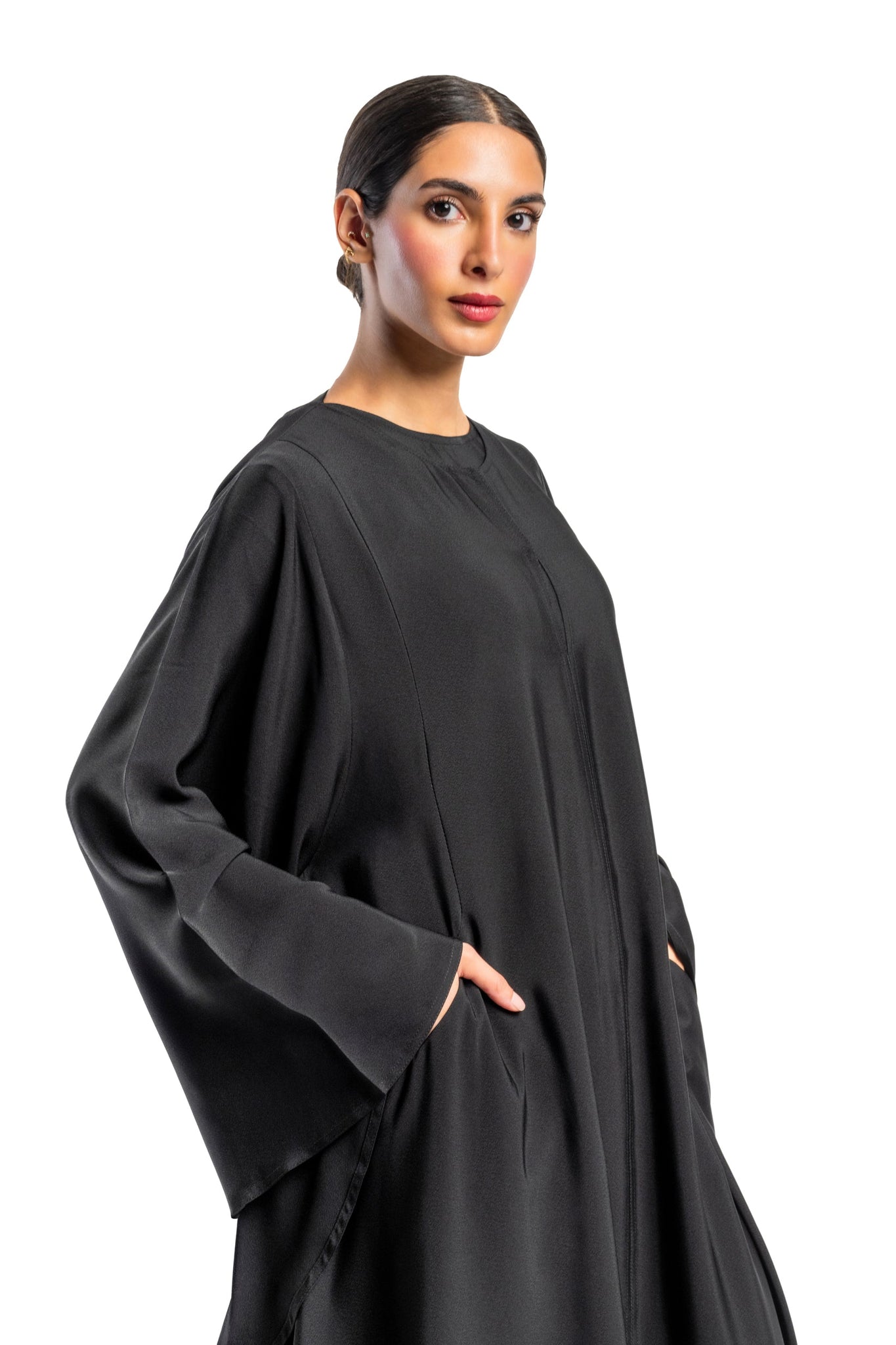 Black  Chineese Sleeve Soalon Close Abaya