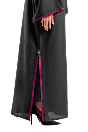 BLACK BRIM  OPEN SALOAN ABAYA .