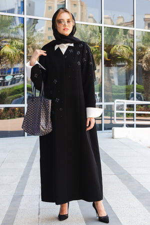 BLACK HAND EMBROIDREEY ROSE CLOSE ABAYA