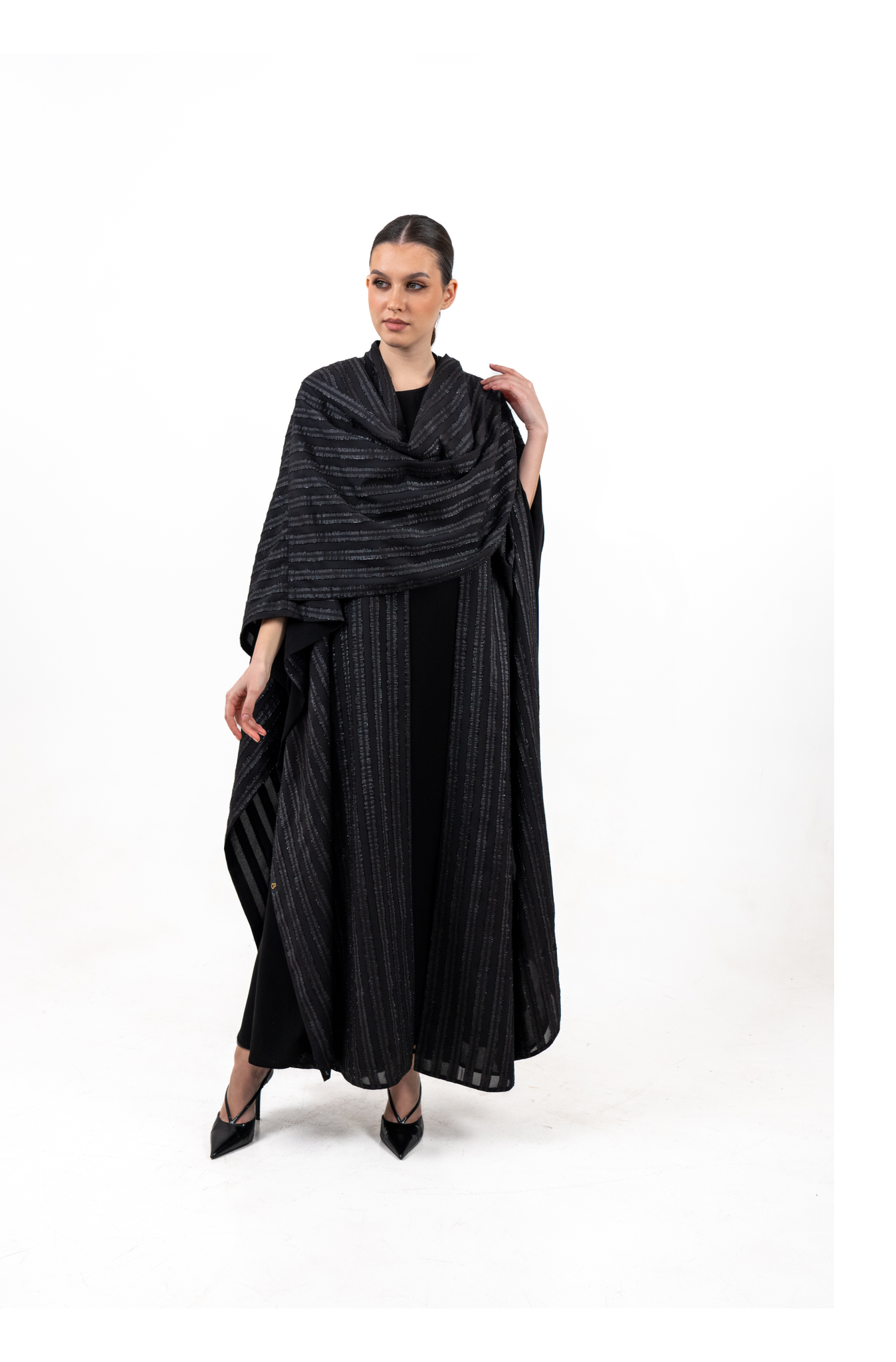 Crepe Bisht Open Abaya