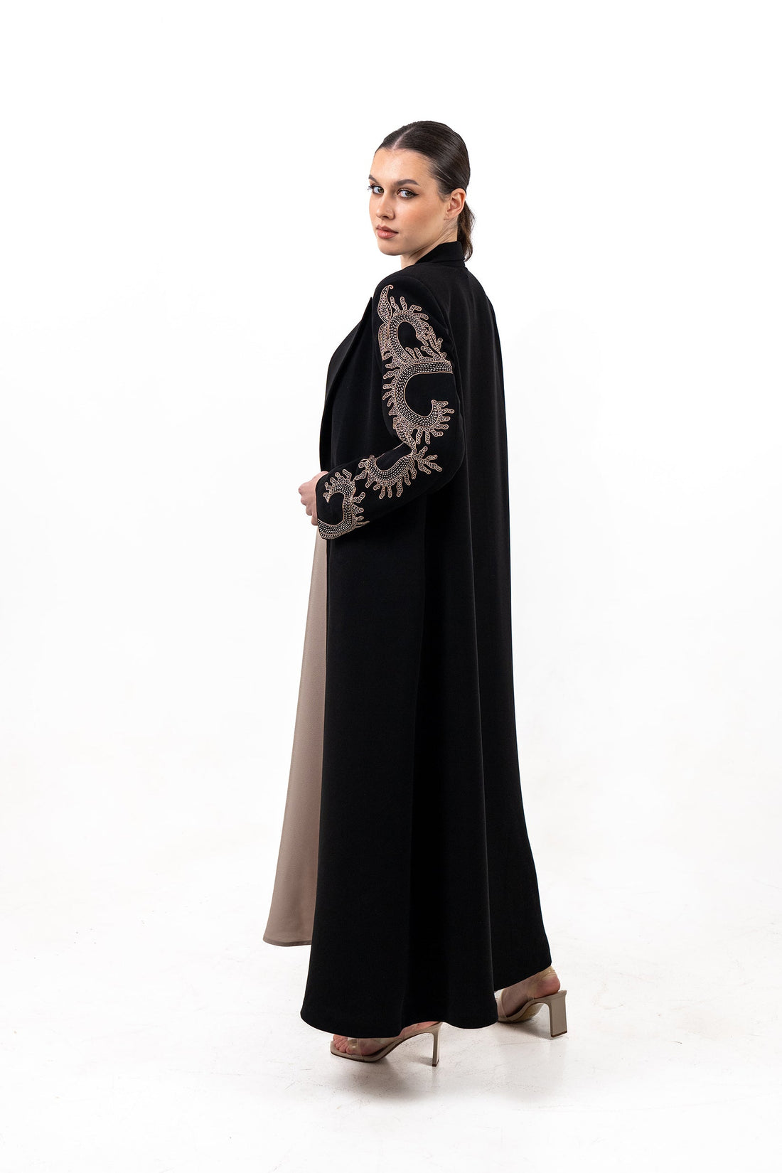 Embroidered Crepe Open Abaya