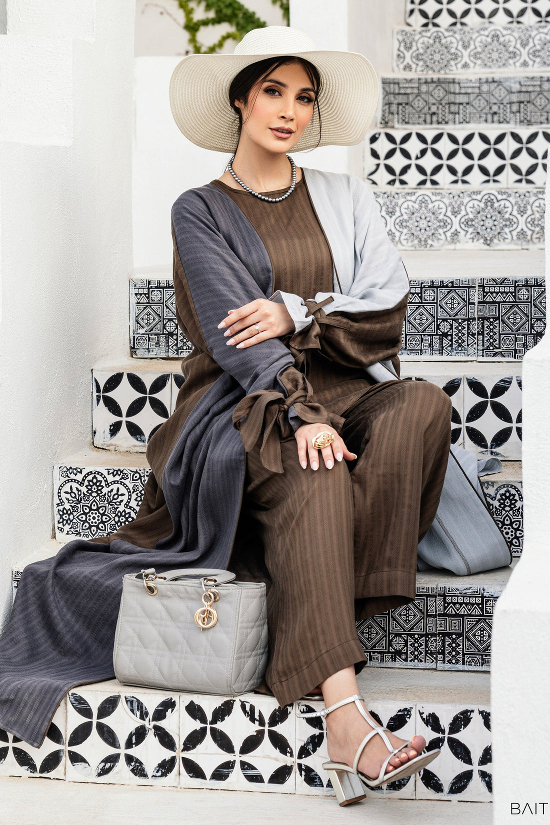 Shaghaf Abaya (Linen)