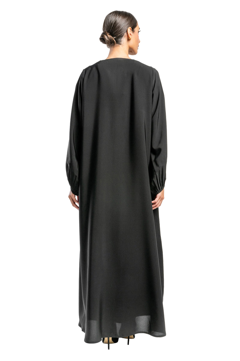 BLACK PLEATED SLEEVE SOALON CLOSE ABAYA