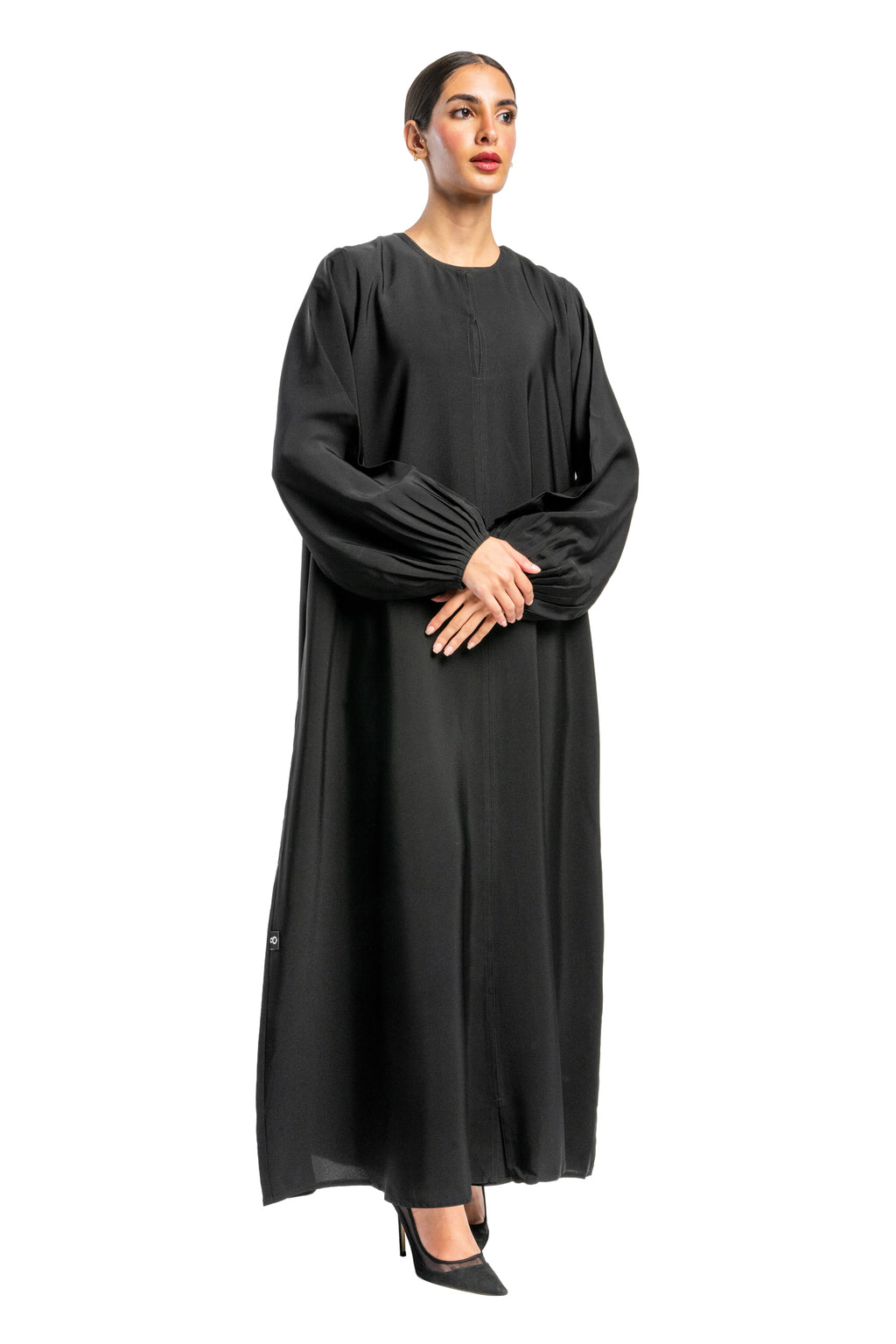 BLACK PLEATED SLEEVE SOALON CLOSE ABAYA