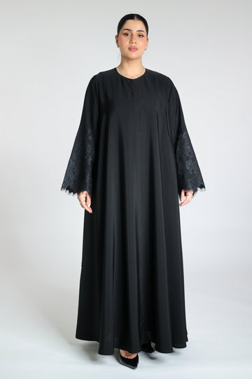 Soalon Abaya with Lace, Closed