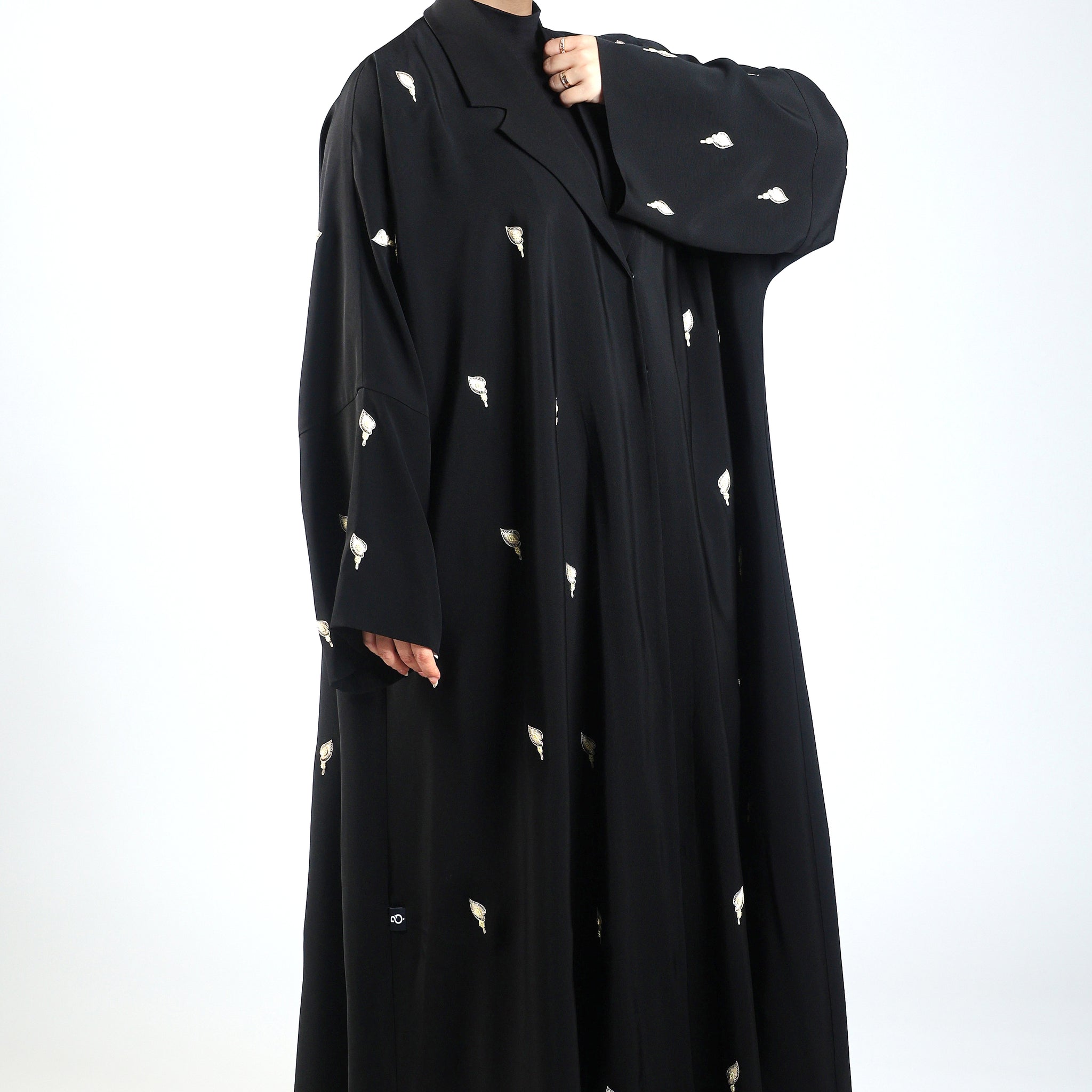 Emirati Soalon Abaya with Handwork