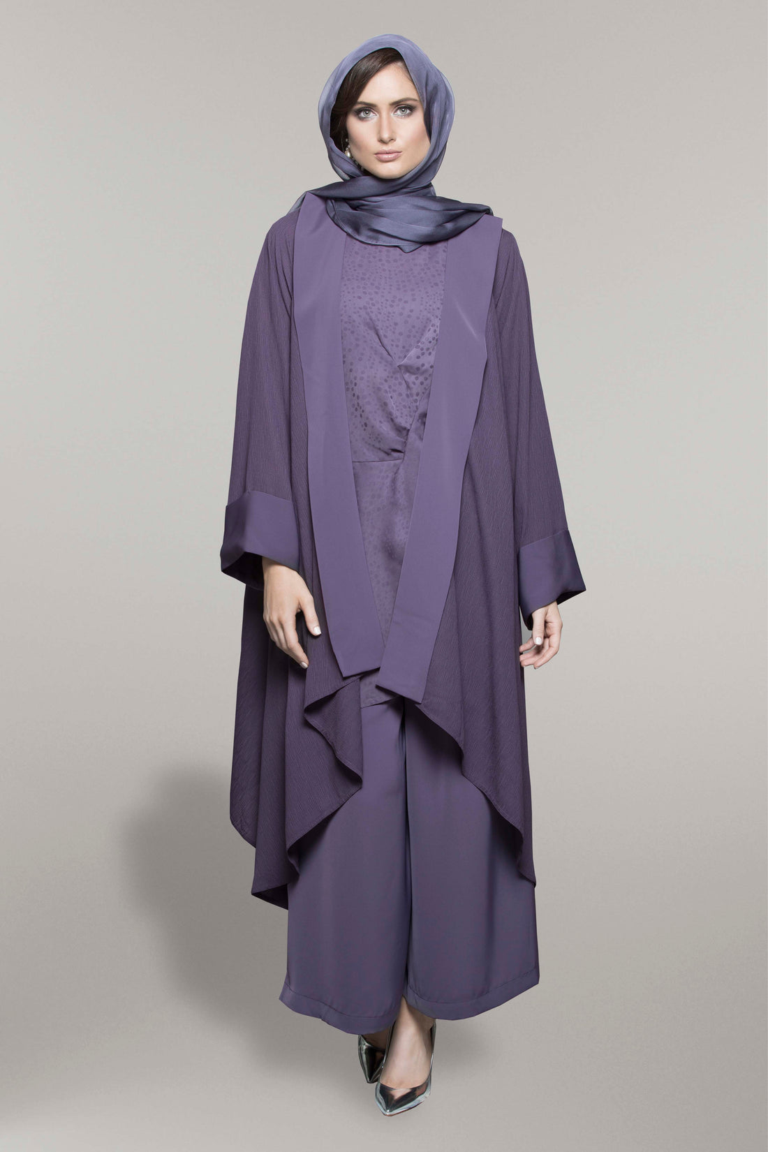VINTAGE ROSE TROUSER SET OPEN CREPE ABAYA.