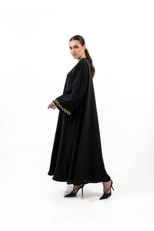 BLACK  SOALON EMBROIDERED CLOSE  ABAYA .