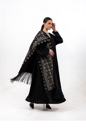 BLACK  SOALON EMBROIDERED CLOSE  ABAYA